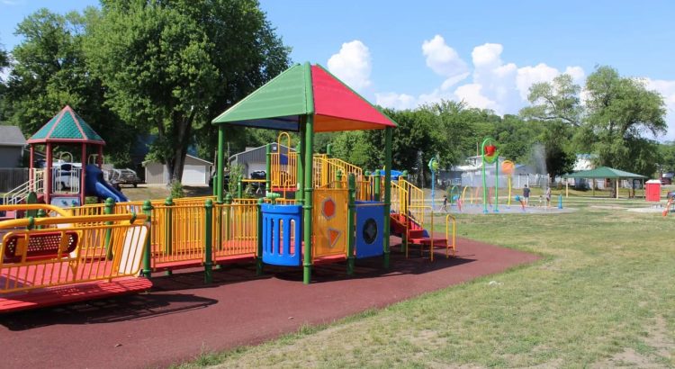 Family Adventures at Weed Park Muscatine’s Outdoor Playground for All Ages