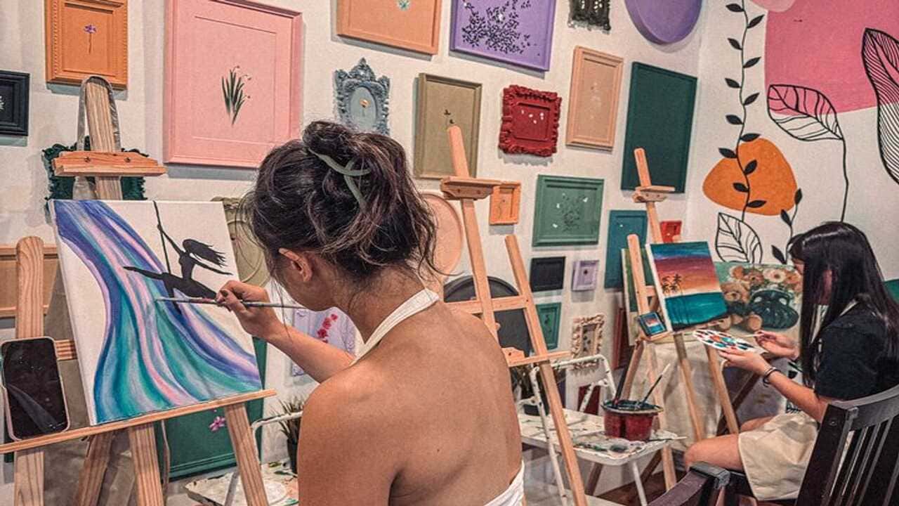 Talking About Art Session Returns to Muscatine Art Center With Fresh Community Dialogue