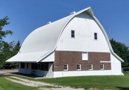 Historic Barns and Museums : Muscatine’s Agricultural Legacy