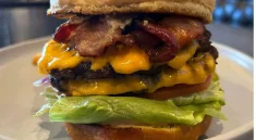 Where to Find the Best Burgers in Muscatine