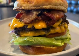 Where to Find the Best Burgers in Muscatine